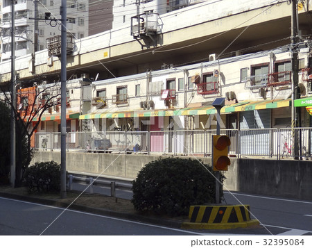 Kobe Motomachi Elevated Shopping Street Kobe Motomachi Elevated Shopping Street 32395084