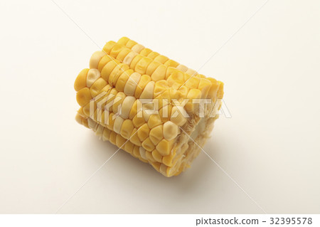 Corn 32395578