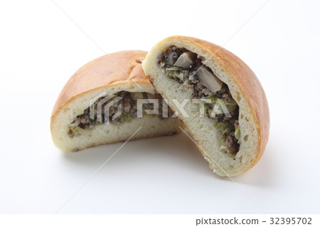 Russian bread Russian bread 32395702