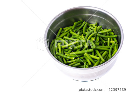 Asparagus beans in metal bowl Asparagus beans in metal bowl 32397289