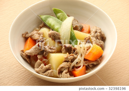 肉和土豆 32398196