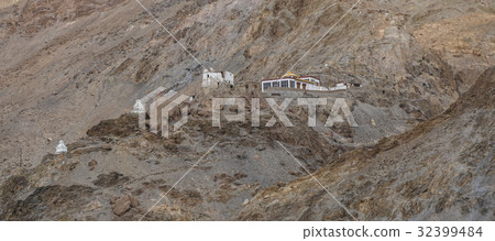 Landscape of Ladakh, Northern India 32399484