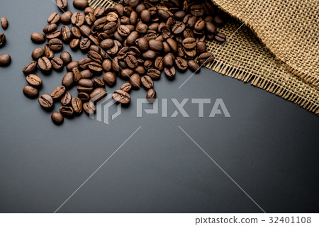 Coffee beans  32401108