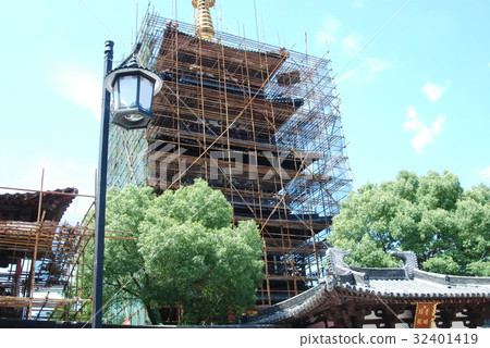 Shanghai tour tour in China 32401419