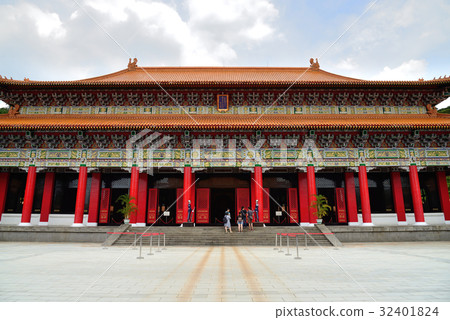 風景 台灣 台北忠烈祠 衛兵 休閒娛樂 儀隊表演 旅遊勝地 儀隊禮兵交接 雲彩 觀光景點 建築 大直 32401824