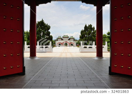 Scenery Taiwan Taipei Martyr's Guards Guards Recreational ensemble performances Resorts ceremonial corps corps transfer clouds Sightseeing attractions Buildings Scenery Taiwan Taipei Martyr's Guards Guards Recreational ensemble performances Resorts ceremonial corps corps transfer clouds Sightseeing attractions Buildings 32401863