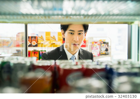 convenience store  32403130