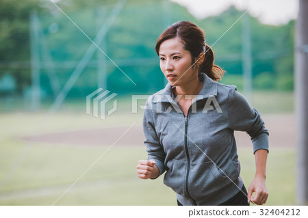 jogging, female, lady 32404212