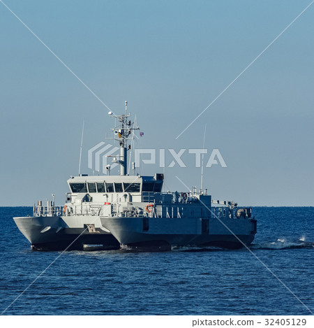 Small military ship Small military ship 32405129
