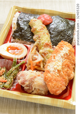 Delicious Norita lunch boxed 32405320