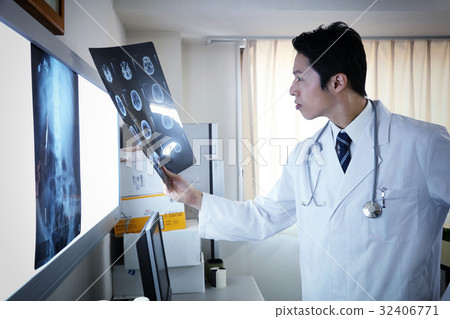 Doctor X-ray Doctor X-ray 32406771