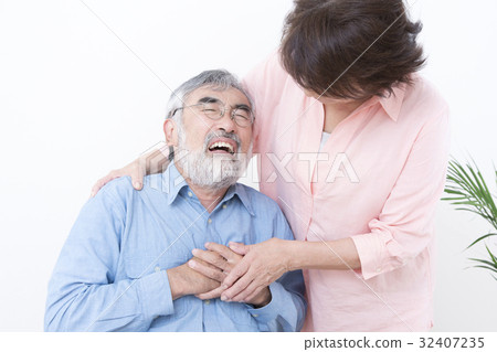 Heart Attack Image Elderly Angina Cardiac Infarction Heart Disease Palpitations Arrhythmia Heart Failure Heart Attack 32407235