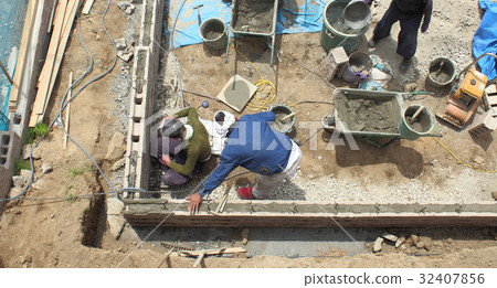 對外施工 32407856