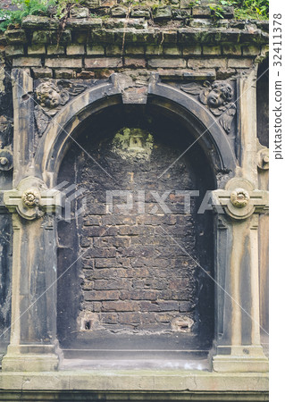 old stone frame - stucco and sculptures, building  32411378