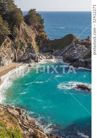 Scenic McWay Falls California Scenic McWay Falls California 32412271