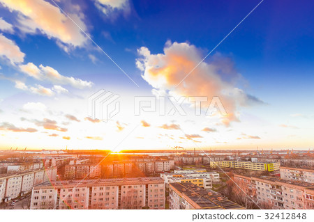 Evening cloudy sky Evening cloudy sky 32412848