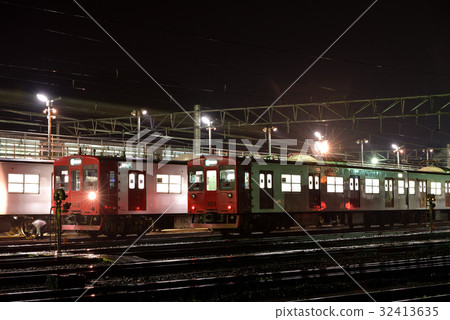 Night's vehicle base Night's vehicle base 32413635