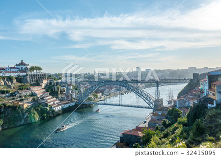 Don Lewis I bridge and Sarah de Pilar Abbey 32415095