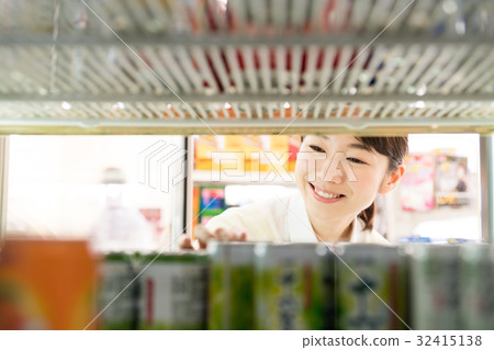 便利店 32415138