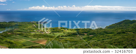 沖繩(7月Kenzaishi Hayashiyama夏天藍色海藍天) 沖繩(7月Kenzaishi Hayashiyama夏天藍色海藍天) 32416703