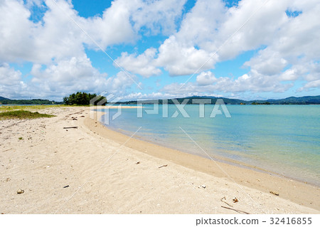 沖繩（六月Hancho內海夏天藍色海藍天） 32416855