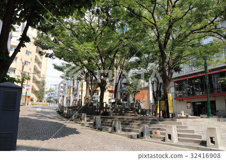 Azabu-juban patio 32416908