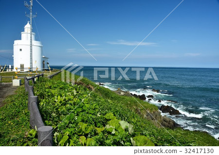Narishimo Cape Lighthouse Hokkaido Michito 32417130