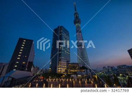 [東京夜景]東京天空樹藍色小時 32417769