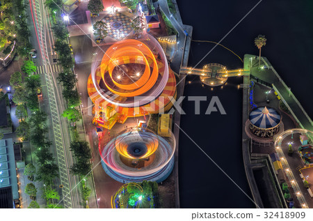 [Yokohama night view] Minatomirai night view Cosmo World 32418909