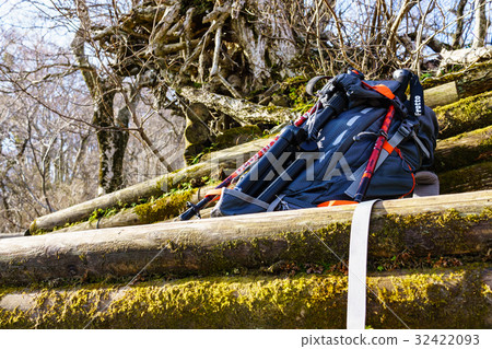 I unloaded my luggage I unloaded my luggage 32422093