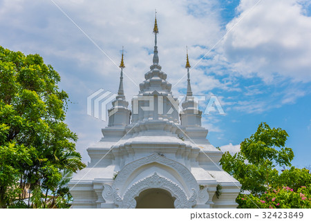 pagoda at wat Suan dok,Chiang Mai, Thailand 32423849