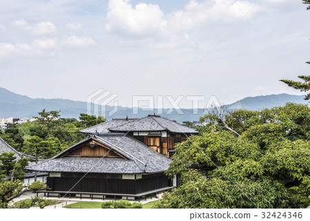 Honomaru god of Nijo castle from the castle tower 32424346