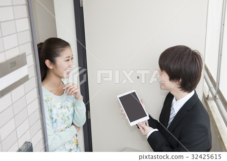 Door-to-door sales Door-to-door sales 32425615