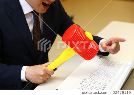 Kitsui老闆 Kitsui老闆 32429119