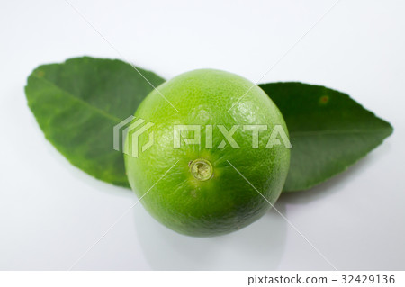 lemon and green leaf isolated on white background 32429136