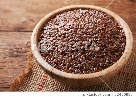 flax seeds in bowl 32430993