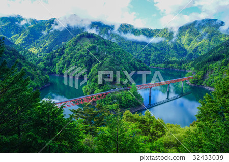 奧桂愛湖站站前站 32433039