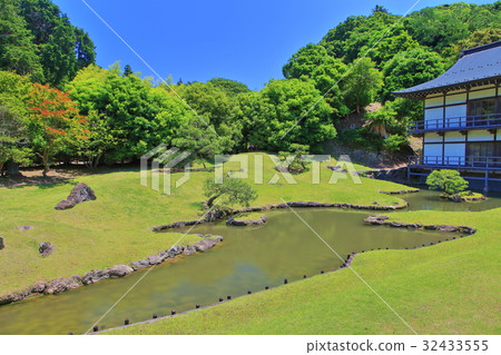 Kaenji temple long garden 32433555
