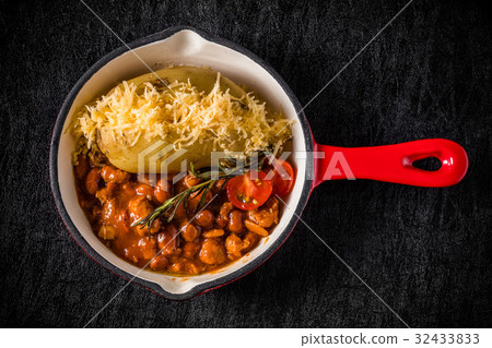 Chilean beans American cuisine Chili con carne American cuisine Chilean beans American cuisine Chili con carne American cuisine 32433833