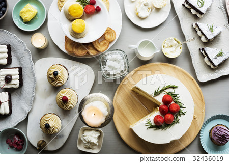 Ceremony celebration bakery sweets happiness Ceremony celebration bakery sweets happiness 32436019