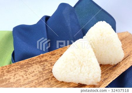 米飯米飯糰米飯日本食物 32437518