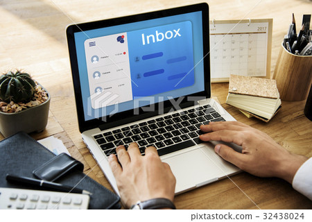 Communication Connection Message Networking 32438024