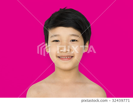Young asian boy head and shoulder smiling portrait 32439771