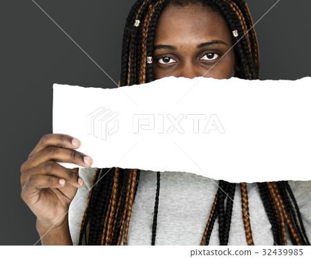 African descent girl is holding a blank paper African descent girl is holding a blank paper 32439985