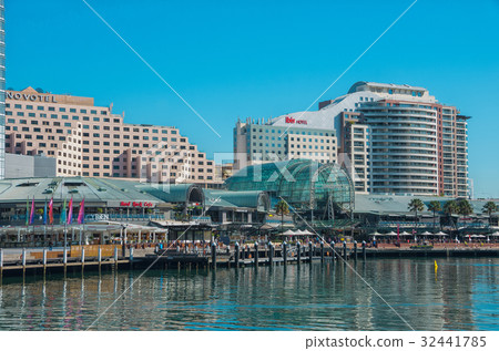 [Sydney] Darling Harbor Harbor Plaza Shopping Center 32441785