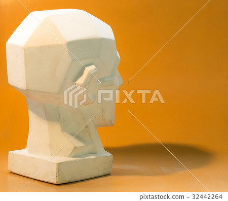 Tutorial primitive plaster head model. 32442264