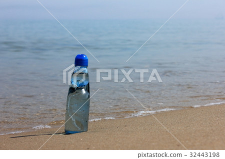 Summer beach sea wave sand beach Summer beach sea wave sand beach 32443198
