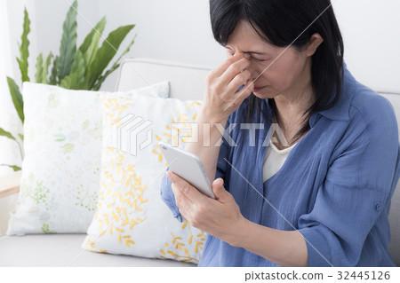 中年女性 中年女性 32445126