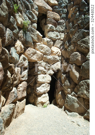 Detail of the nuraghi of Barumini in Sardinia Detail of the nuraghi of Barumini in Sardinia 32448022
