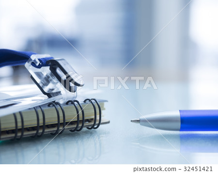 Business image · notebook · ID card 32451421